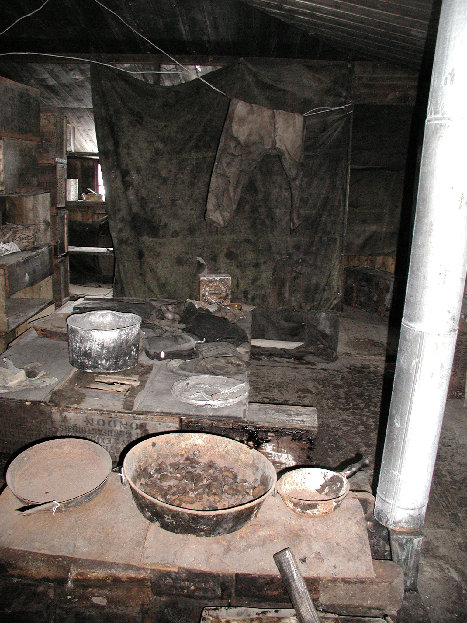 Inside Discovery Hut built by Robert Falcon Scott during the 3 Discovery Expedition in 1902 1
